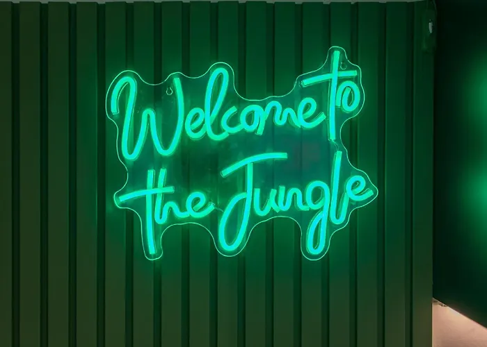 Jungle Republic